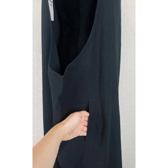 (NWT) YESNO • Chic Black Sleeveless Square-Neck Wide Leg Jumpsuit, 4XL - Picture 10 of 16